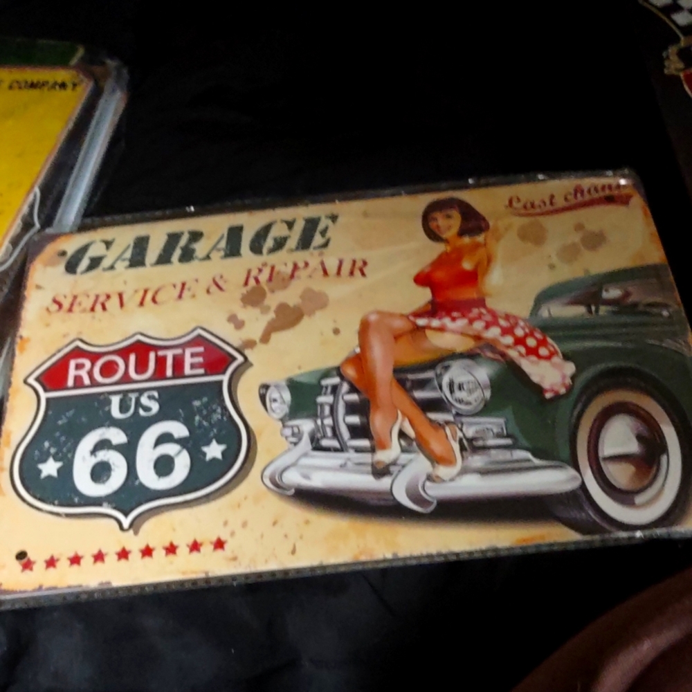 101/2x7" Garage sign